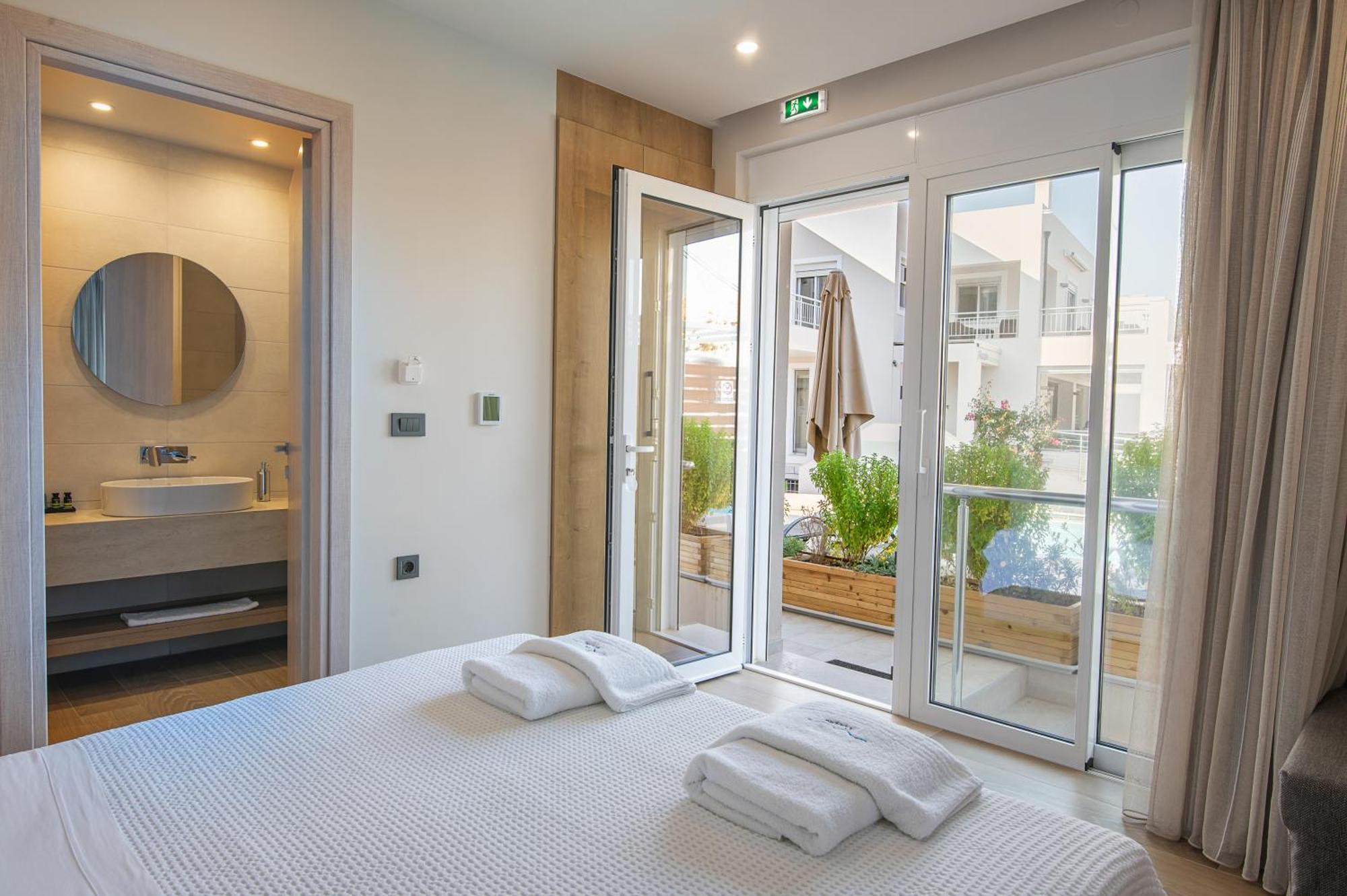 Almiriki Chios Rooms & Apartments Líthion Exterior photo